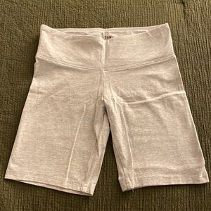 Aritzia TNA Biker Shorts